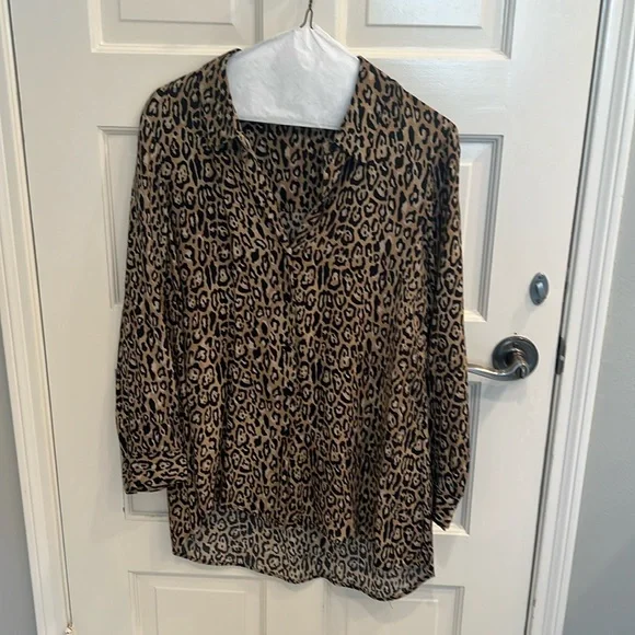 Leopard print blouse - Picture 1 of 1